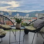 Apartman Merry Harmony Heights - Balcony & Free Garage & Parking Mostar