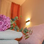 Apartment Merry Harmony Heights - Balcony & Free Garage & Parking *
