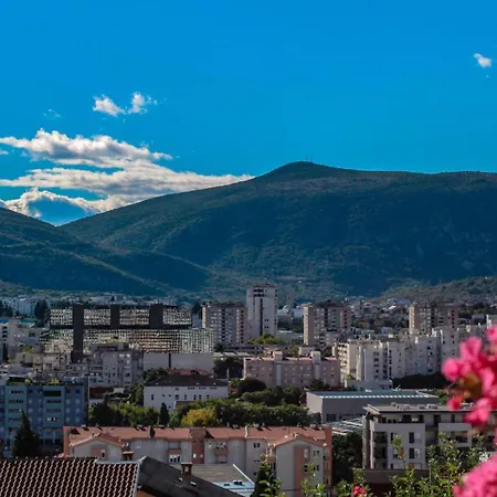 アパート Merry - Free Garage & Parking