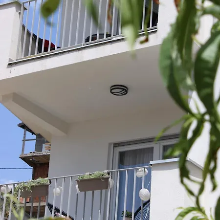 Merry Harmony Heights - Balcony & Free Garage & Parking * Mostar