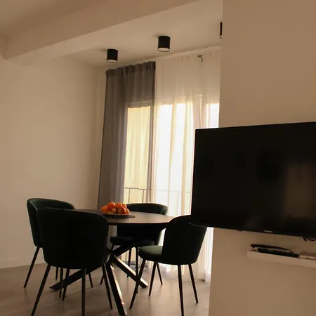 Merry Harmony Heights - Balcony & Free Garage & Parking Appartamento Mostar