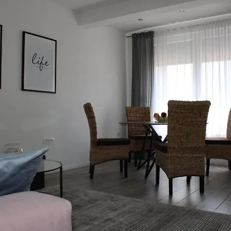 Apartmán Merry Harmony Heights - Balcony & Free Garage & Parking *