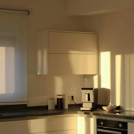 Merry Harmony Heights - Balcony & Free Garage & Parking Apartment *