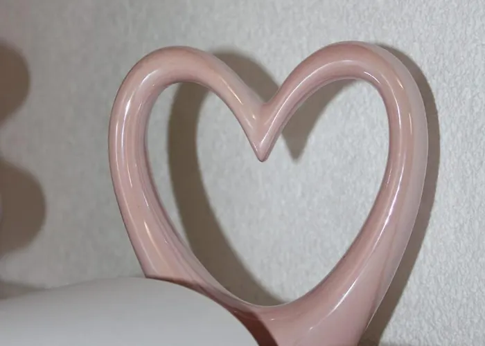 Merry Harmony Heights - Balcony & Free Garage & Parking