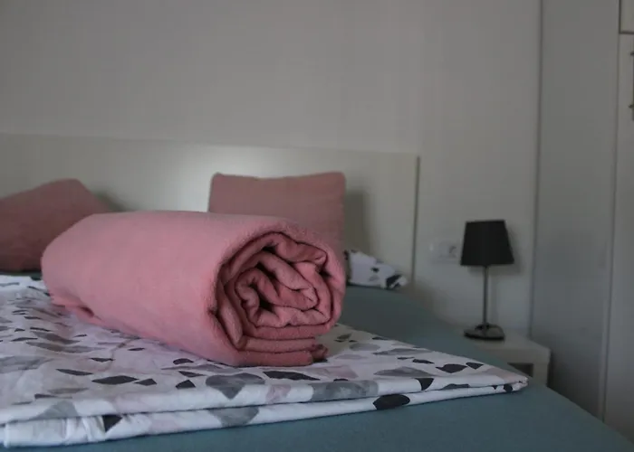 Merry Harmony Heights - Balcony & Free Garage & Parking Apartman