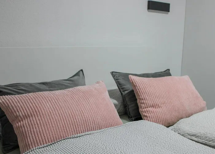 Merry Harmony Heights - Balcony & Free Garage & Parking Apartman Mostar